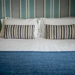 Le Rose Hotel