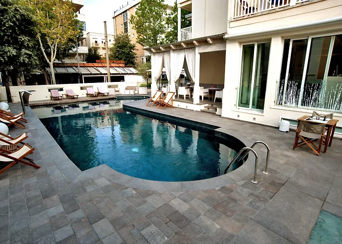 Le Rose Ρίμινι