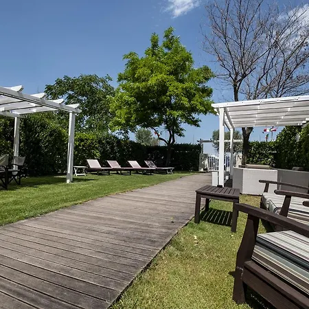 Le Rose Hotell Rimini