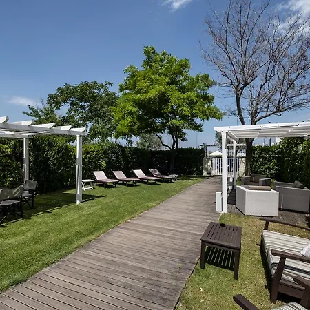 Le Rose Отель 4*