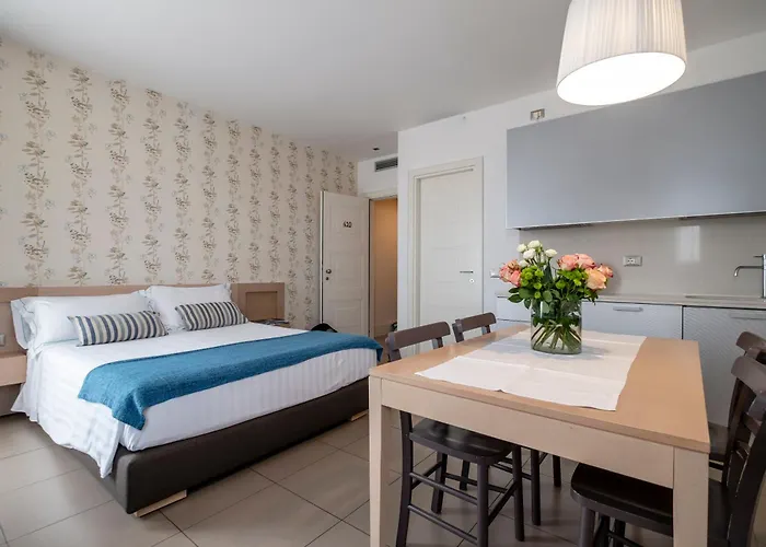 Отель Le Rose 4*