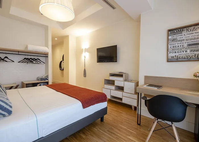 Le Rose Hotel