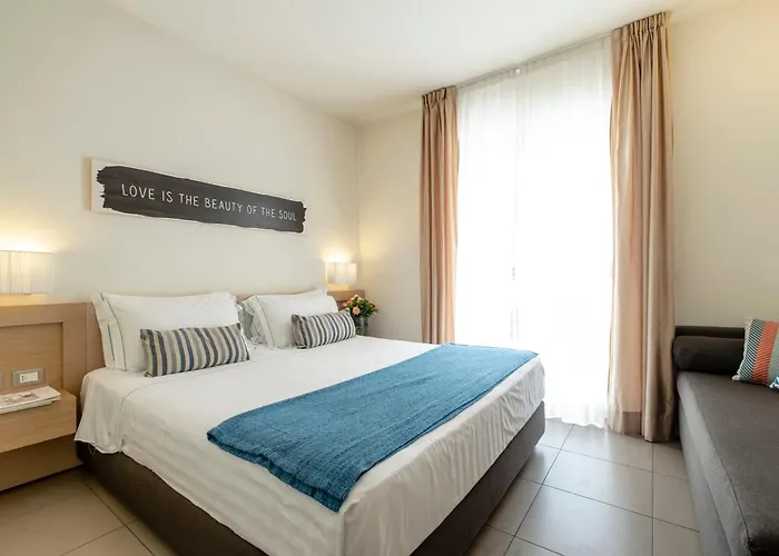 Le Rose Hotel
