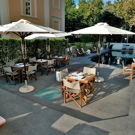 Отель Le Rose 4*